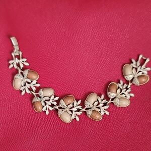 Vintage 1950's Coro Elegant Acorn Leaf Bracelet